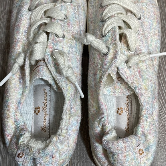 NWOT Tommy Bahama Slip On Memory Foam Multicolor Sneaker Shoes 7.5 - Picture 10 of 15